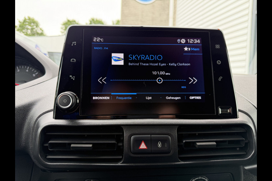 Peugeot Partner 1.5 BlueHDI Premium / euro 6 / bpm vrij / vaste prijs rijklaar € 10.950 ex btw / lease vanaf € 185 / airco / cruise / apple carplay / android auto
