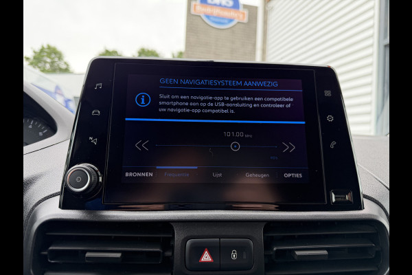 Peugeot Partner 1.5 BlueHDI Premium / euro 6 / bpm vrij / vaste prijs rijklaar € 10.950 ex btw / lease vanaf € 185 / airco / cruise / apple carplay / android auto