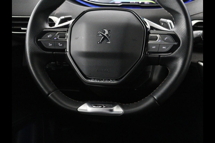 Peugeot 3008 1.6 HYbrid 225 GT Pack Business | SOH 92,5% | Stoelverwarming | Focal Sound | Adaptive cruise | 360 Camera | Alcantara | Carplay | Massage | Memory | Navigatie | Park Assist | PHEV | Plug In