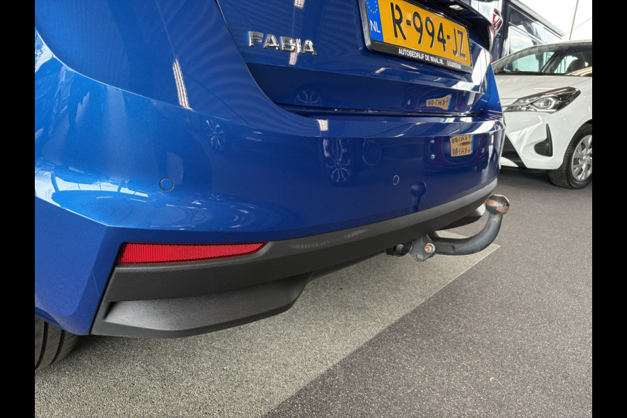 Škoda Fabia 1.0 TSi 95pk Ambition 5-drs. CARPLAY/CRUISE/PDC/TREKHAAK/STOELVERWARMING