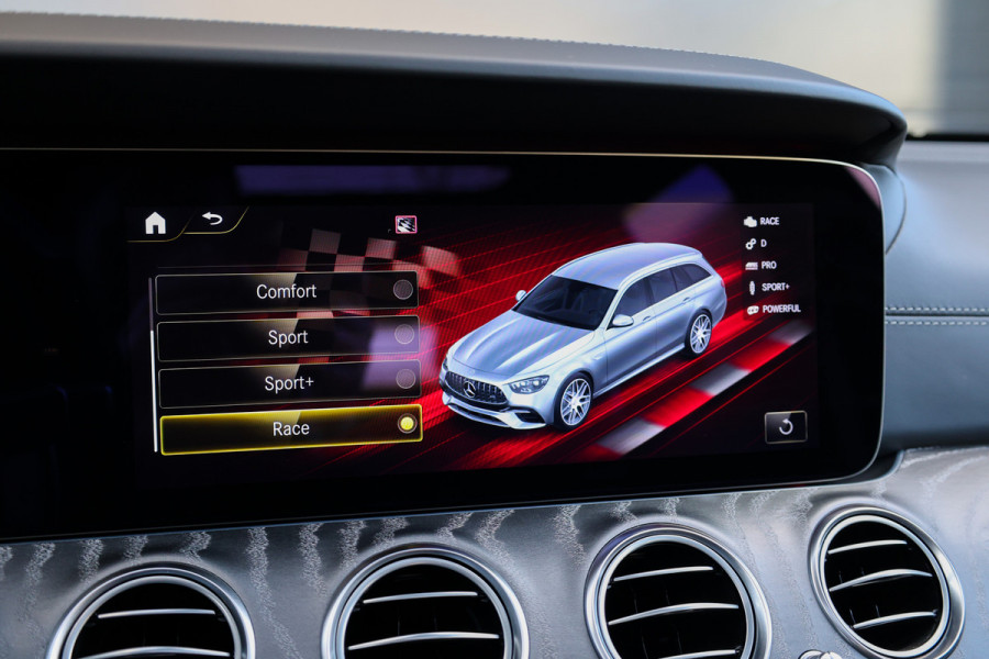 Mercedes-Benz E-Klasse Estate AMG 63 S 4MATIC+ | FACELIFT | TRACK PACK | HUD | BURMESTER | 360 | KEYLESS | DEALER ONDH |