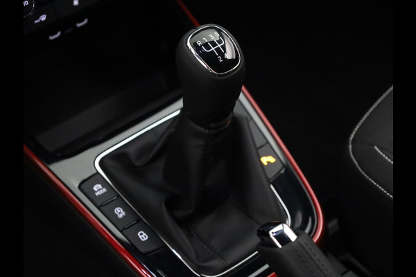 Škoda Fabia Monte Carlo 1.0 TSI 95 pk 5 versn. Hand | Verwarmbare voorstoelen | ACC | Hill start