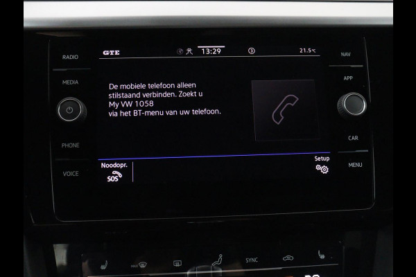 Volkswagen Arteon Shooting Brake 1.4 TSI eHybrid R-Line Business+ | SOH 91,1% | Panoramadak | Trekhaak | Stoelverwarming | Matrix LED | Carplay | Sfeerverlichting | Adaptive cruise | Leder/Alcantara | PHEV | Plug In