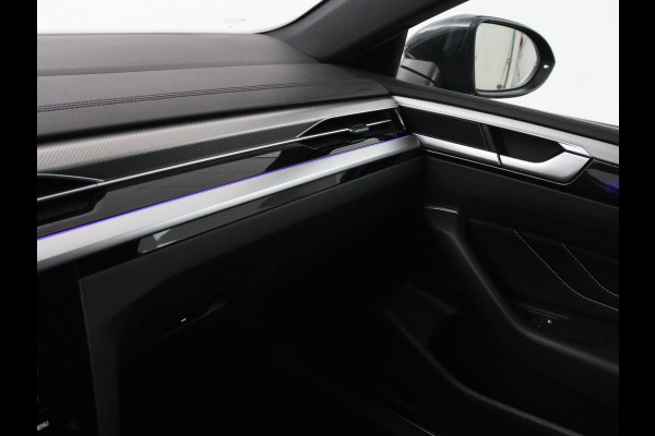 Volkswagen Arteon Shooting Brake 1.4 TSI eHybrid R-Line Business+ | SOH 91,1% | Panoramadak | Trekhaak | Stoelverwarming | Matrix LED | Carplay | Sfeerverlichting | Adaptive cruise | Leder/Alcantara | PHEV | Plug In