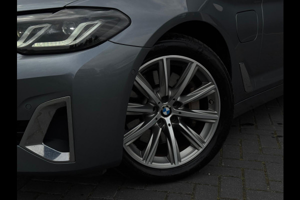 BMW 5 Serie Touring 530e High Executive NAVI | LEDER | LED | CRUISE CONTROL | SPORTVELGEN