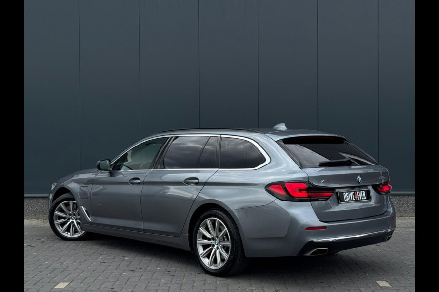 BMW 5 Serie Touring 530e High Executive NAVI | LEDER | LED | CRUISE CONTROL | SPORTVELGEN