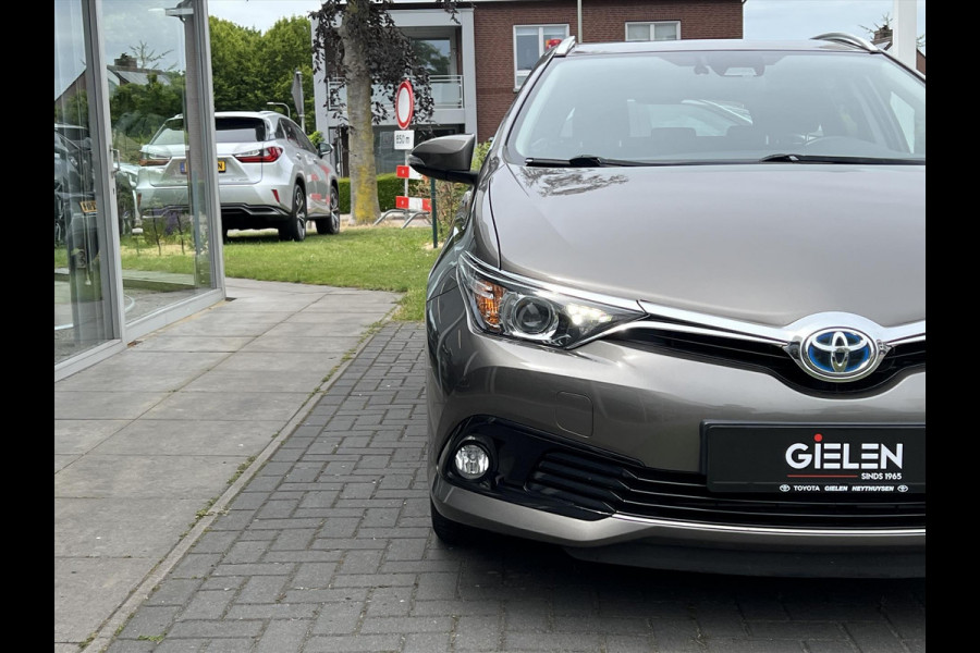 Toyota Auris 1.8 Hybrid Dynamic | Cruisecontrol, Keyless, Climate control, Navigatie