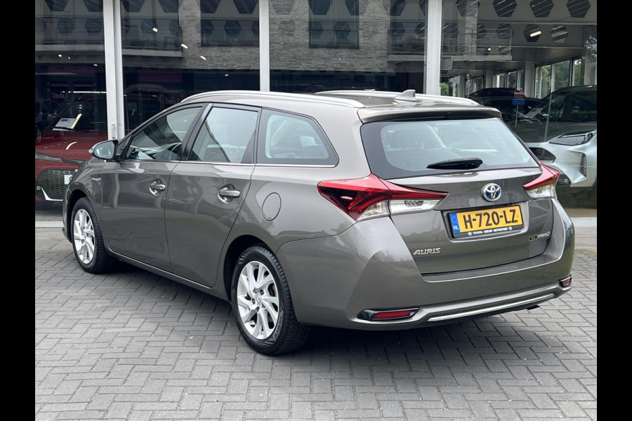 Toyota Auris 1.8 Hybrid Dynamic | Cruisecontrol, Keyless, Climate control, Navigatie