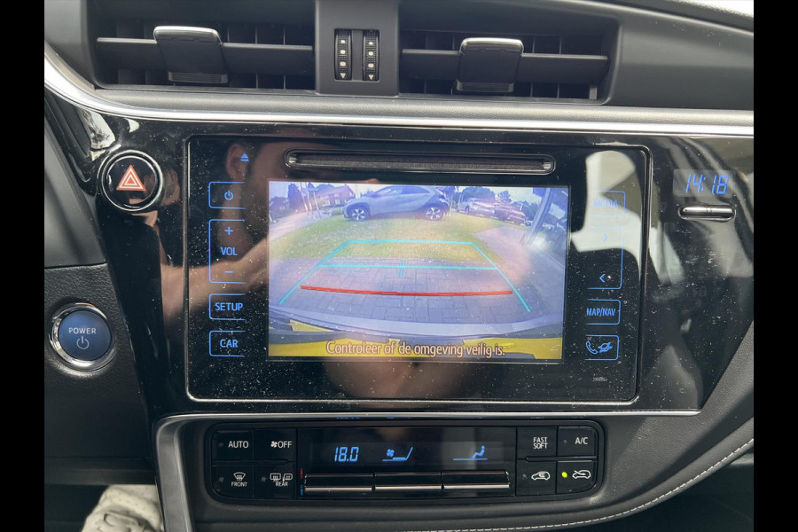 Toyota Auris 1.8 Hybrid Dynamic | Cruisecontrol, Keyless, Climate control, Navigatie