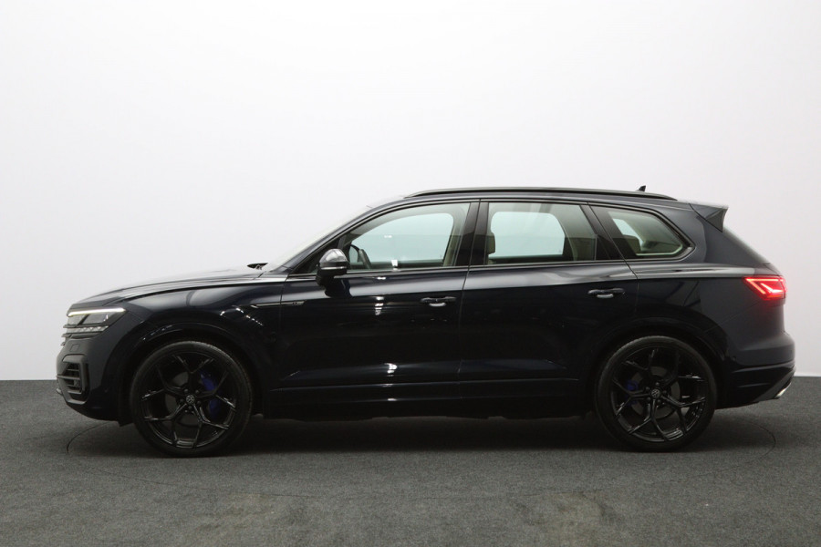 Volkswagen Touareg 3.0 TDI 286 PK R-Line, Luchtvering, Trekhaak, Panoramadak, Adap. Cruise Control