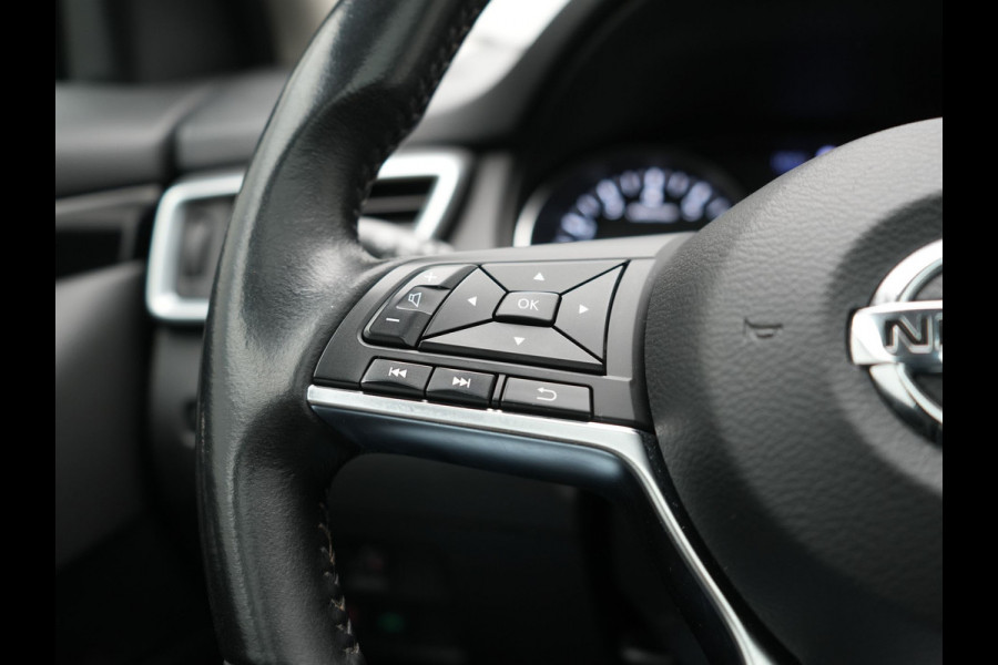 Nissan QASHQAI 1.3 DIG-T N-Connecta 160pk | Trekhaak Afn. | Panodak | 360 Camera | Stoelverwarming | Keyless | Apple Carplay | Navigatie | Cruise Control |