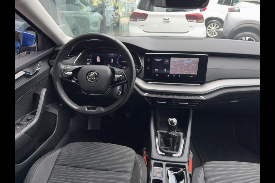 Škoda Octavia Combi 1.0 TSI Business Edition NL-AUTO | LAGE KM STAND