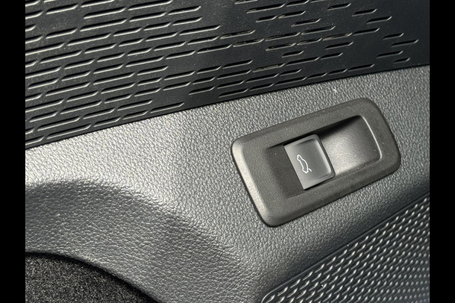 Škoda Octavia Combi 1.0 TSI Business Edition NL-AUTO | LAGE KM STAND