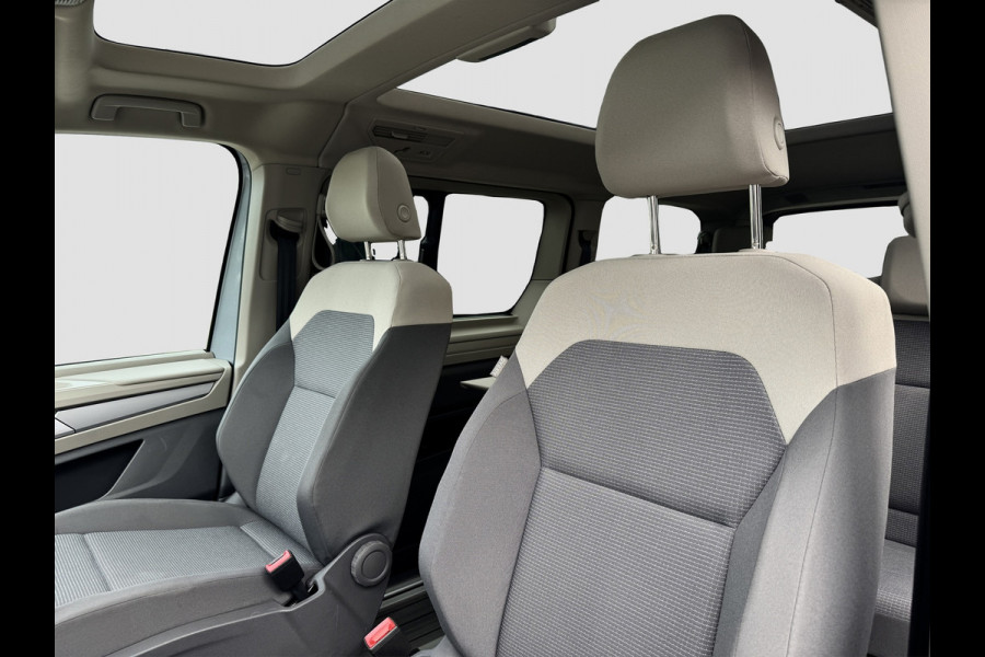 Volkswagen Multivan 1.5 eHybrid L2 Lang | Pano | Trekhaak | Head Up | IQ Light | Elektr. schuifdeuren | 1e eigenaar
