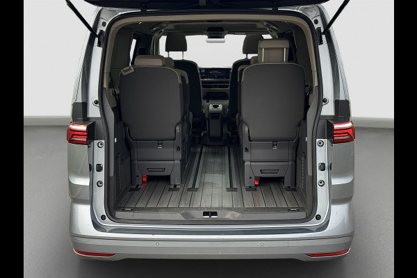 Volkswagen Multivan 1.5 eHybrid L2 Lang | Pano | Trekhaak | Head Up | IQ Light | Elektr. schuifdeuren | 1e eigenaar