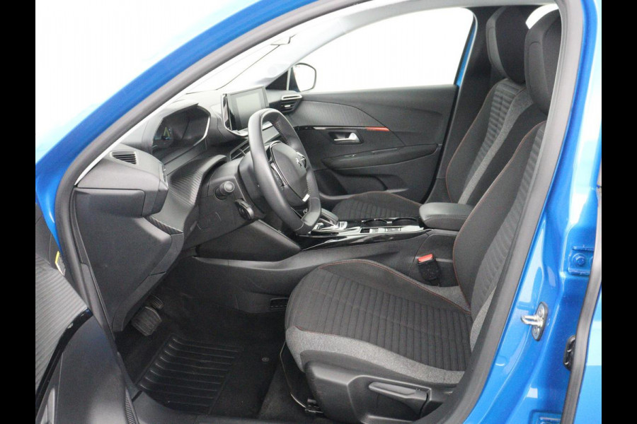 Peugeot e-208 EV Active 50 kWh | SOH 92,2% | Stoelverwarming | Carplay | Climate control | Bluetooth | Cruise control | Keyless start