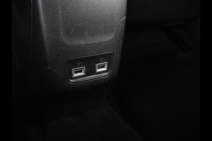 Peugeot e-208 EV Active 50 kWh | SOH 92,2% | Stoelverwarming | Carplay | Climate control | Bluetooth | Cruise control | Keyless start