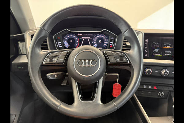 Audi A1 Sportback 25 TFSI epic Apple carplay 17LMV  Cruise Control ACC 24 Maanden garantie* (Vraag naar de voorwaarden)
