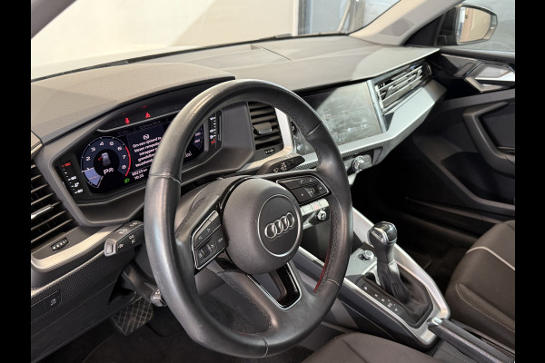 Audi A1 Sportback 25 TFSI epic Apple carplay 17LMV  Cruise Control ACC 24 Maanden garantie* (Vraag naar de voorwaarden)