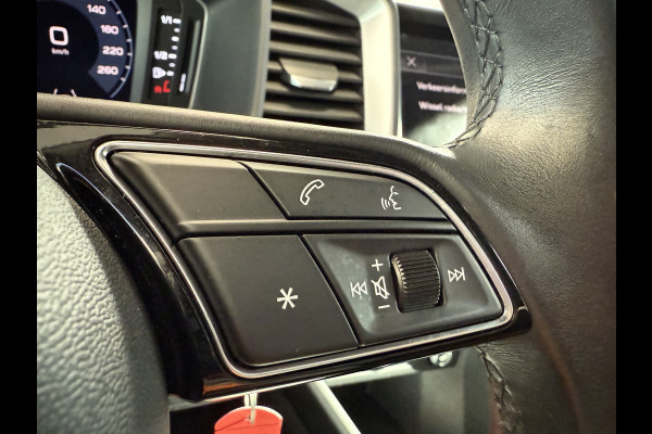 Audi A1 Sportback 25 TFSI epic Apple carplay 17LMV  Cruise Control ACC 24 Maanden garantie* (Vraag naar de voorwaarden)