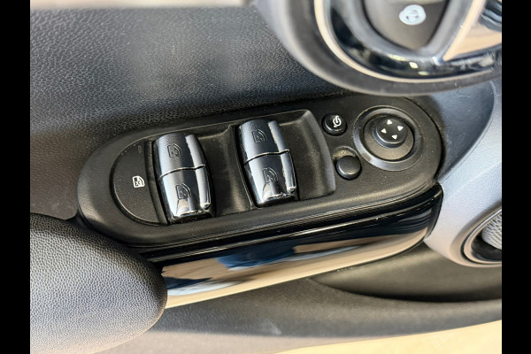 MINI 5-deurs 1.5 Cooper AUT. NAVIGATIE PDC STOELVERWARMING APPLE CARPLAY CRUISE USB KEYLESS-GO
