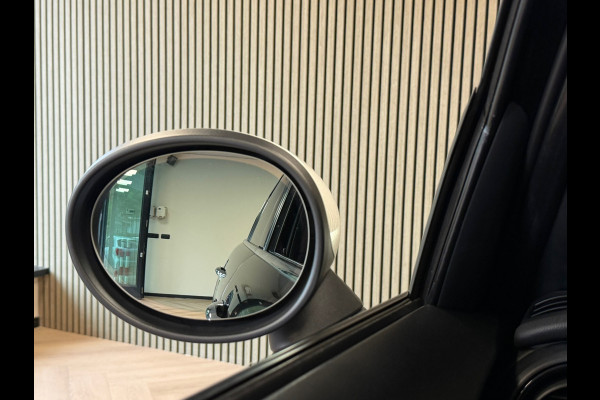 MINI 5-deurs 1.5 Cooper AUT. NAVIGATIE PDC STOELVERWARMING APPLE CARPLAY CRUISE USB KEYLESS-GO