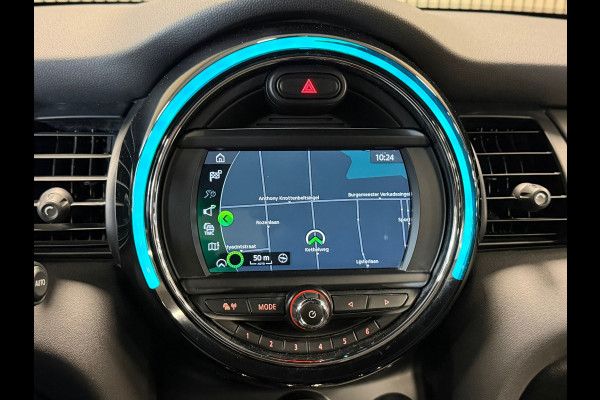 MINI 5-deurs 1.5 Cooper AUT. NAVIGATIE PDC STOELVERWARMING APPLE CARPLAY CRUISE USB KEYLESS-GO