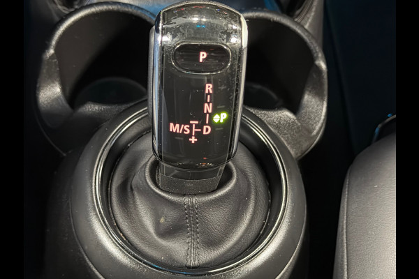 MINI 5-deurs 1.5 Cooper AUT. NAVIGATIE PDC STOELVERWARMING APPLE CARPLAY CRUISE USB KEYLESS-GO
