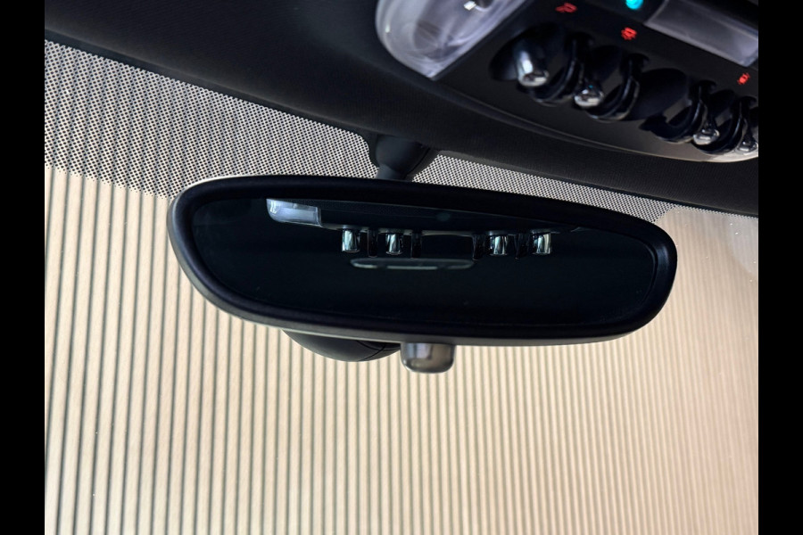 MINI 5-deurs 1.5 Cooper AUT. NAVIGATIE PDC STOELVERWARMING APPLE CARPLAY CRUISE USB KEYLESS-GO