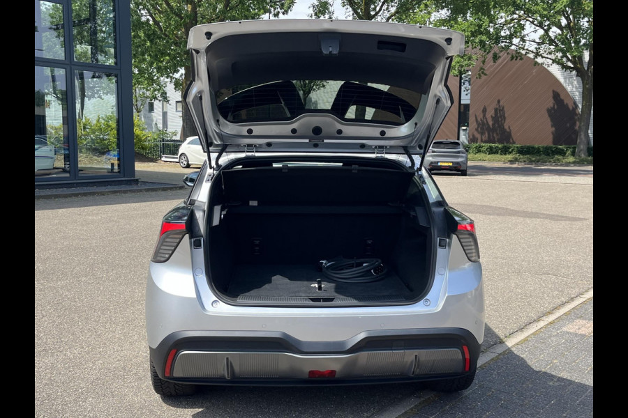 MG Mg4 electric Luxury 64 kWh 360 CAMERA| 7 JAAR MG GARANTIE T/M 07-2031| ELEK. STOEL| DODE HOEK SENSOR| STOEL + STUURVERWARMING| ADAPTIVE CRUISE CONTROL