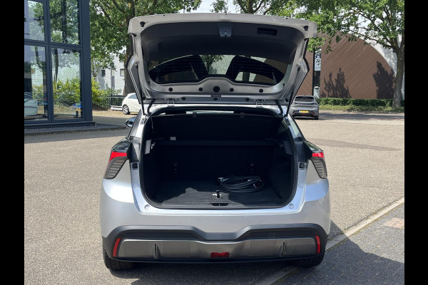 MG Mg4 electric Luxury 64 kWh 360 CAMERA| 7 JAAR MG GARANTIE T/M 07-2031| ELEK. STOEL| DODE HOEK SENSOR| STOEL + STUURVERWARMING| ADAPTIVE CRUISE CONTROL