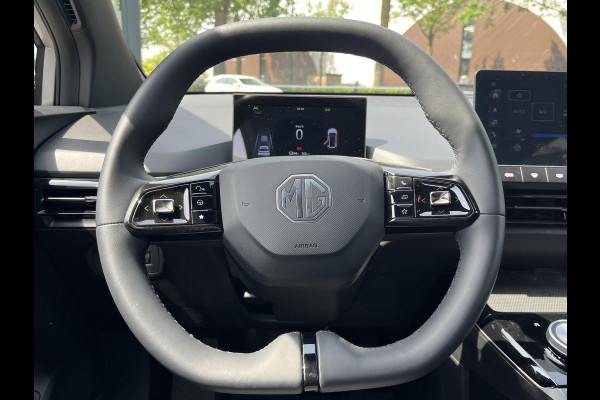 MG Mg4 electric Luxury 64 kWh 360 CAMERA| 7 JAAR MG GARANTIE T/M 07-2031| ELEK. STOEL| DODE HOEK SENSOR| STOEL + STUURVERWARMING| ADAPTIVE CRUISE CONTROL