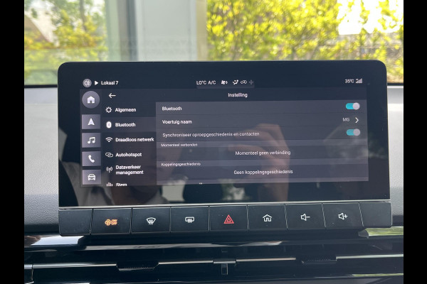 MG Mg4 electric Luxury 64 kWh 360 CAMERA| 7 JAAR MG GARANTIE T/M 07-2031| ELEK. STOEL| DODE HOEK SENSOR| STOEL + STUURVERWARMING| ADAPTIVE CRUISE CONTROL