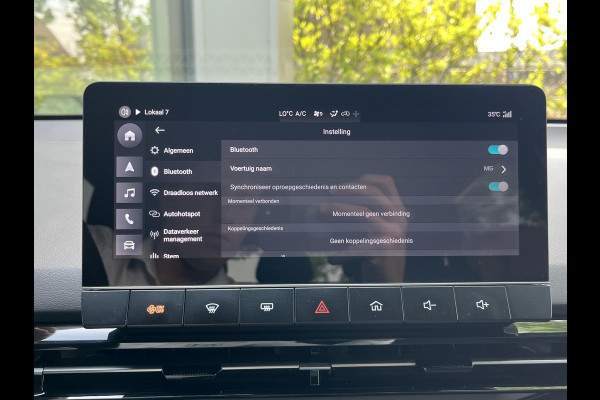 MG Mg4 electric Luxury 64 kWh 360 CAMERA| 7 JAAR MG GARANTIE T/M 07-2031| ELEK. STOEL| DODE HOEK SENSOR| STOEL + STUURVERWARMING| ADAPTIVE CRUISE CONTROL