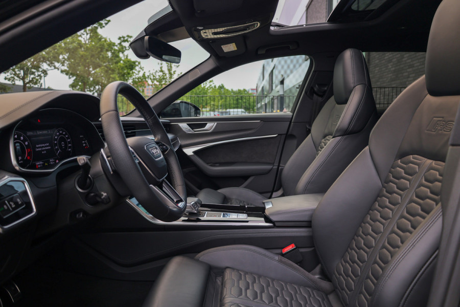 Audi RS6 Avant RS 6 TFSI quattro | DYNAMIC PLUS | KERAMISCH | CARBON | HUD | B&O | KOELING | NIGHTVISION | 4WIELSTURING |