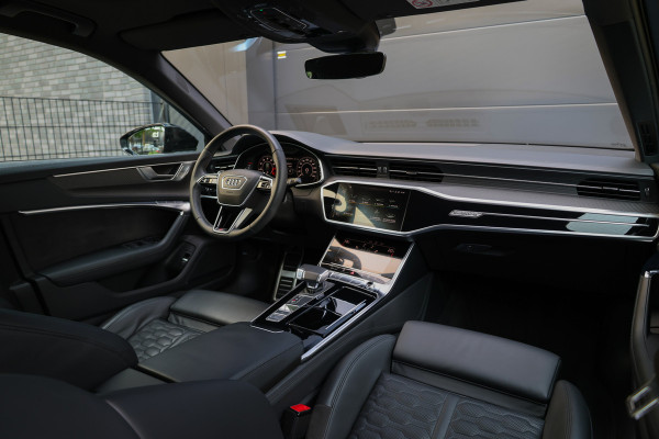 Audi RS6 Avant RS 6 TFSI quattro | DYNAMIC PLUS | KERAMISCH | CARBON | HUD | B&O | KOELING | NIGHTVISION | 4WIELSTURING |