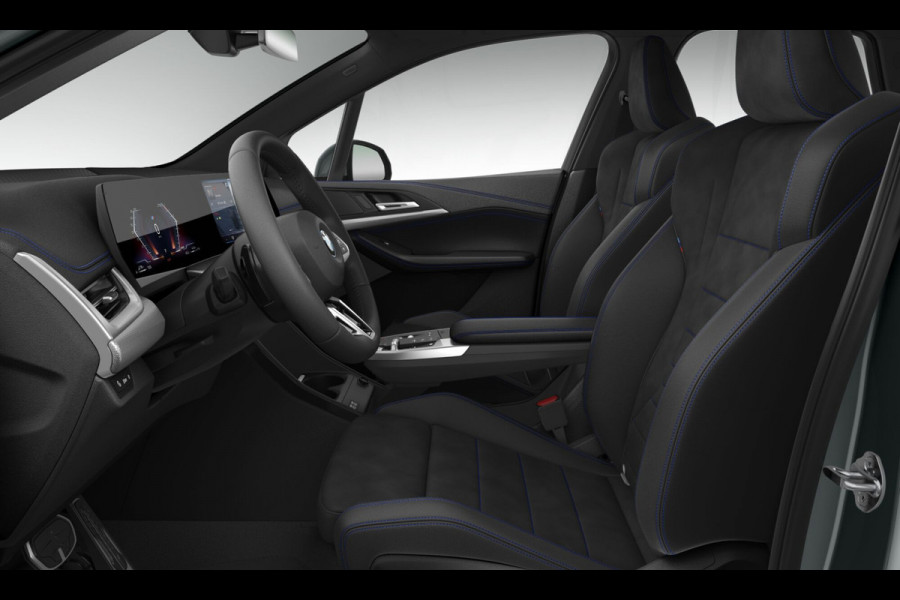 BMW 2 Serie Active Tourer 225e xDrive M-Sport - Camera - Adaptief LED - Stoelverwarming - Comfort Access
