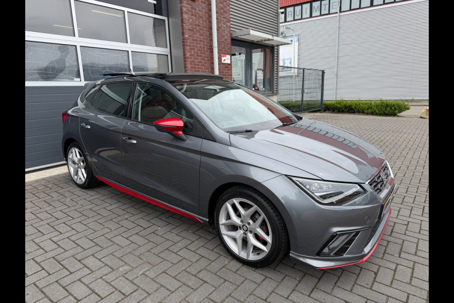 Seat Ibiza 1.0 TSI DSG FR LED Pano Alcantara Carplay Camera