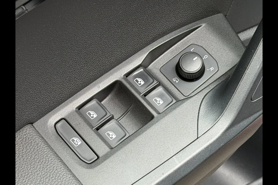 Seat Ibiza 1.0 TSI DSG FR LED Pano Alcantara Carplay Camera