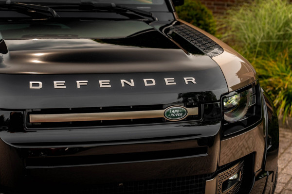 Land Rover Defender 110 P400e 110 X-Dynamic 404 PK URBAN Luchtvering Trekhaak 360 Camera Meridian 22''