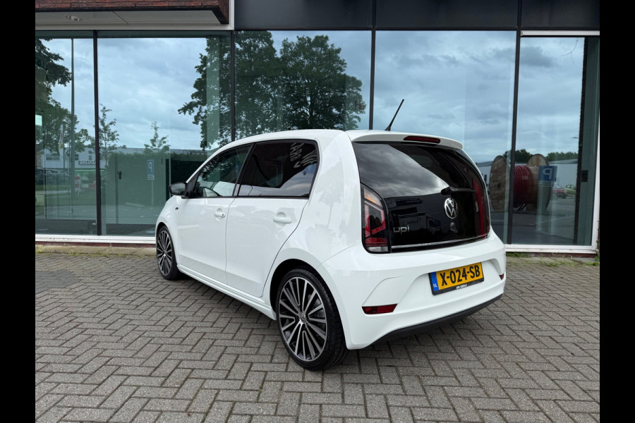 Volkswagen up! 1.0 R-Line - Winterpakket - Navi - Airco - Black Pack