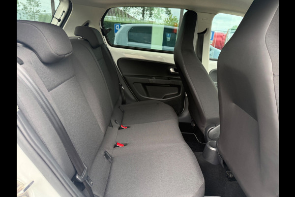 Volkswagen up! 1.0 R-Line - Winterpakket - Navi - Airco - Black Pack