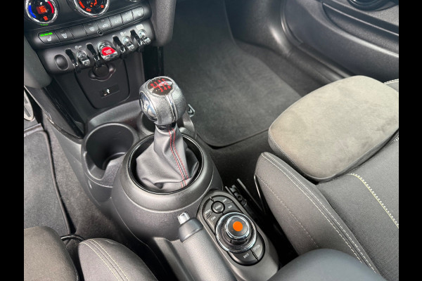 MINI Mini 1.5 Cooper Dalston Edition - Navi - Climate - Winterpakket - Org.NL