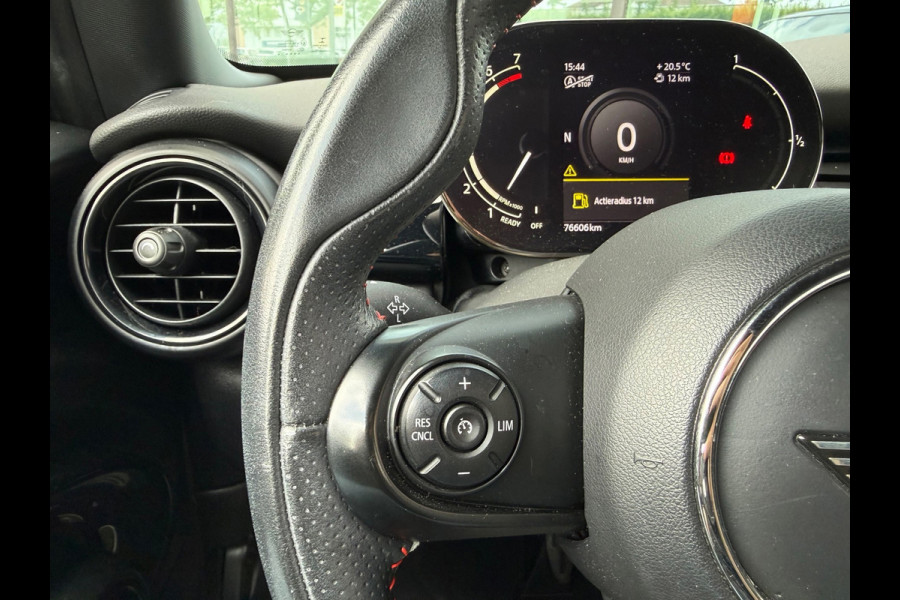 MINI Mini 1.5 Cooper Dalston Edition - Navi - Climate - Winterpakket - Org.NL