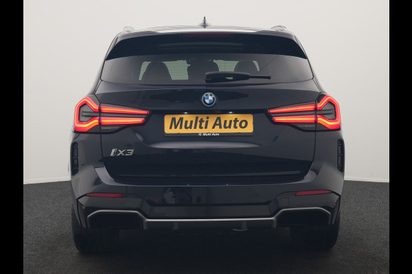BMW iX3 M Sport 80 kWh 286pk Dealer O.H. | Trekhaak Af Fabriek | Panodak | Head Up | 360 Camera | Harman / Kardon | Lederen Sportstoelen Memory & Verwarmd | Keyless | Blis | Sfeerverlichting | 20"L.M | Adaptive LED |