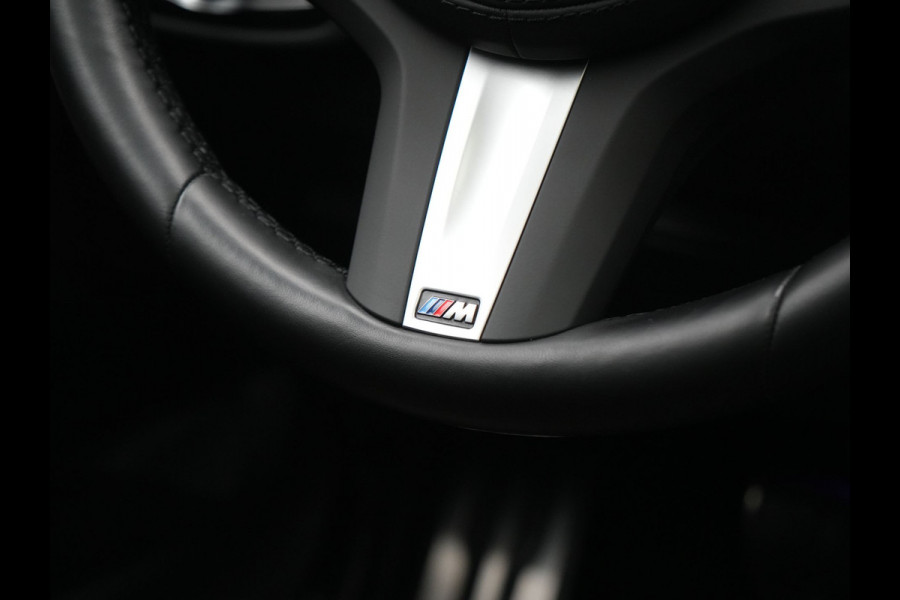 BMW iX3 M Sport 80 kWh 286pk Dealer O.H. | Trekhaak Af Fabriek | Panodak | Head Up | 360 Camera | Harman / Kardon | Lederen Sportstoelen Memory & Verwarmd | Keyless | Blis | Sfeerverlichting | 20"L.M | Adaptive LED |