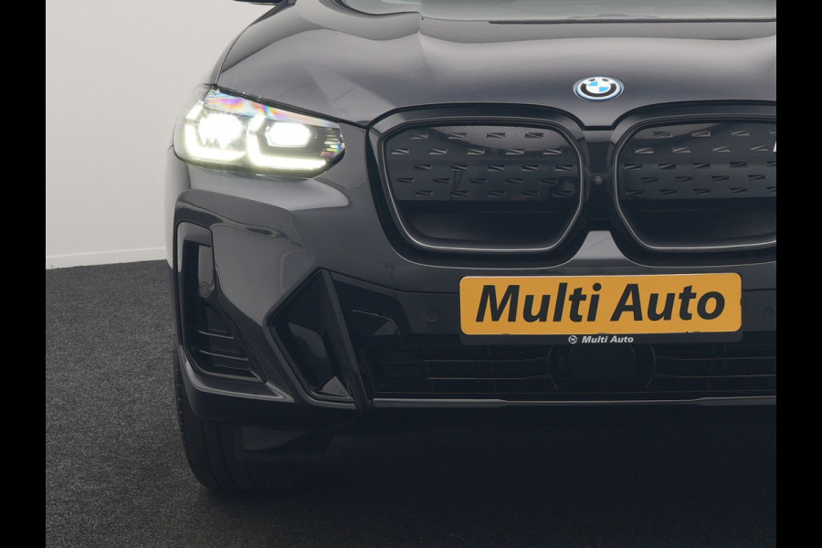 BMW iX3 M Sport 80 kWh 286pk Dealer O.H. | Panodak | Adaptive Cruise | Head Up | 360 Camera | Harman / Kardon | Lederen Sportstoelen Memory & Verwarmd | Keyless | Blis | Stuur Verwarmd | Sfeerverlichting | Apple Carplay | 20"L.M |