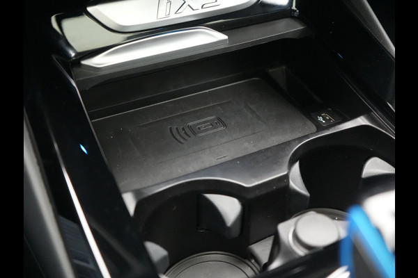BMW iX3 M Sport 80 kWh 286pk Dealer O.H. | Panodak | Adaptive Cruise | Head Up | 360 Camera | Harman / Kardon | Lederen Sportstoelen Memory & Verwarmd | Keyless | Blis | Stuur Verwarmd | Sfeerverlichting | Apple Carplay | 20"L.M |