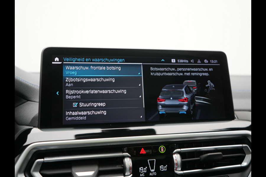 BMW iX3 M Sport 80 kWh 286pk Dealer O.H. | Panodak | Adaptive Cruise | Head Up | 360 Camera | Harman / Kardon | Lederen Sportstoelen Memory & Verwarmd | Keyless | Blis | Stuur Verwarmd | Sfeerverlichting | Apple Carplay | 20"L.M |