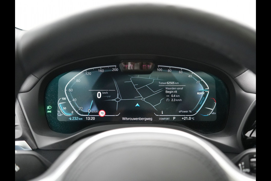BMW iX3 M Sport 80 kWh 286pk Dealer O.H. | Panodak | Adaptive Cruise | Head Up | 360 Camera | Harman / Kardon | Lederen Sportstoelen Memory & Verwarmd | Keyless | Blis | Stuur Verwarmd | Sfeerverlichting | Apple Carplay | 20"L.M |